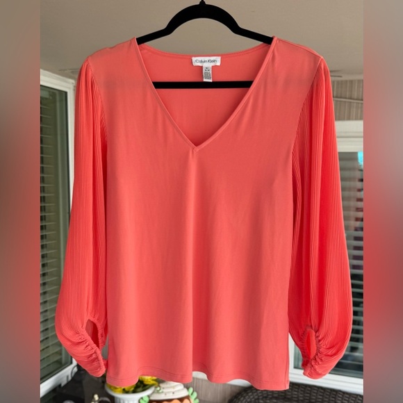 Calvin Klein Tops - Calvin Klein Coral Relaxed Blouse with Flowing Fabric